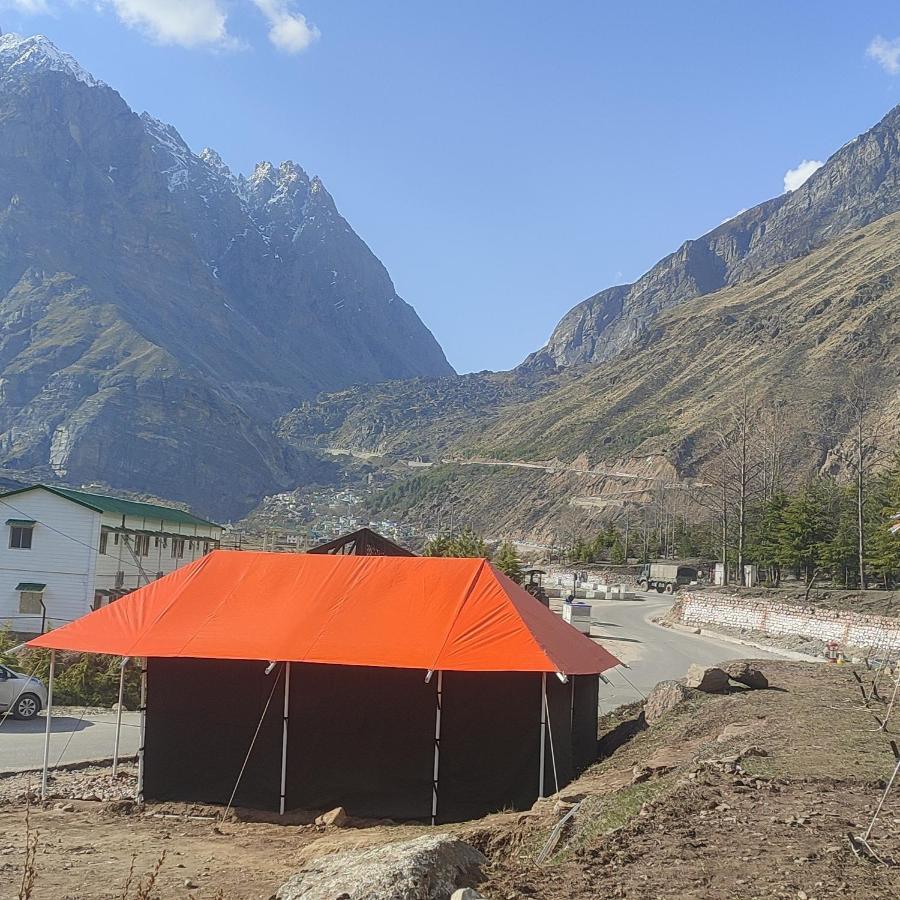 Buddy Hikers Stay Badrinath Phòng bức ảnh