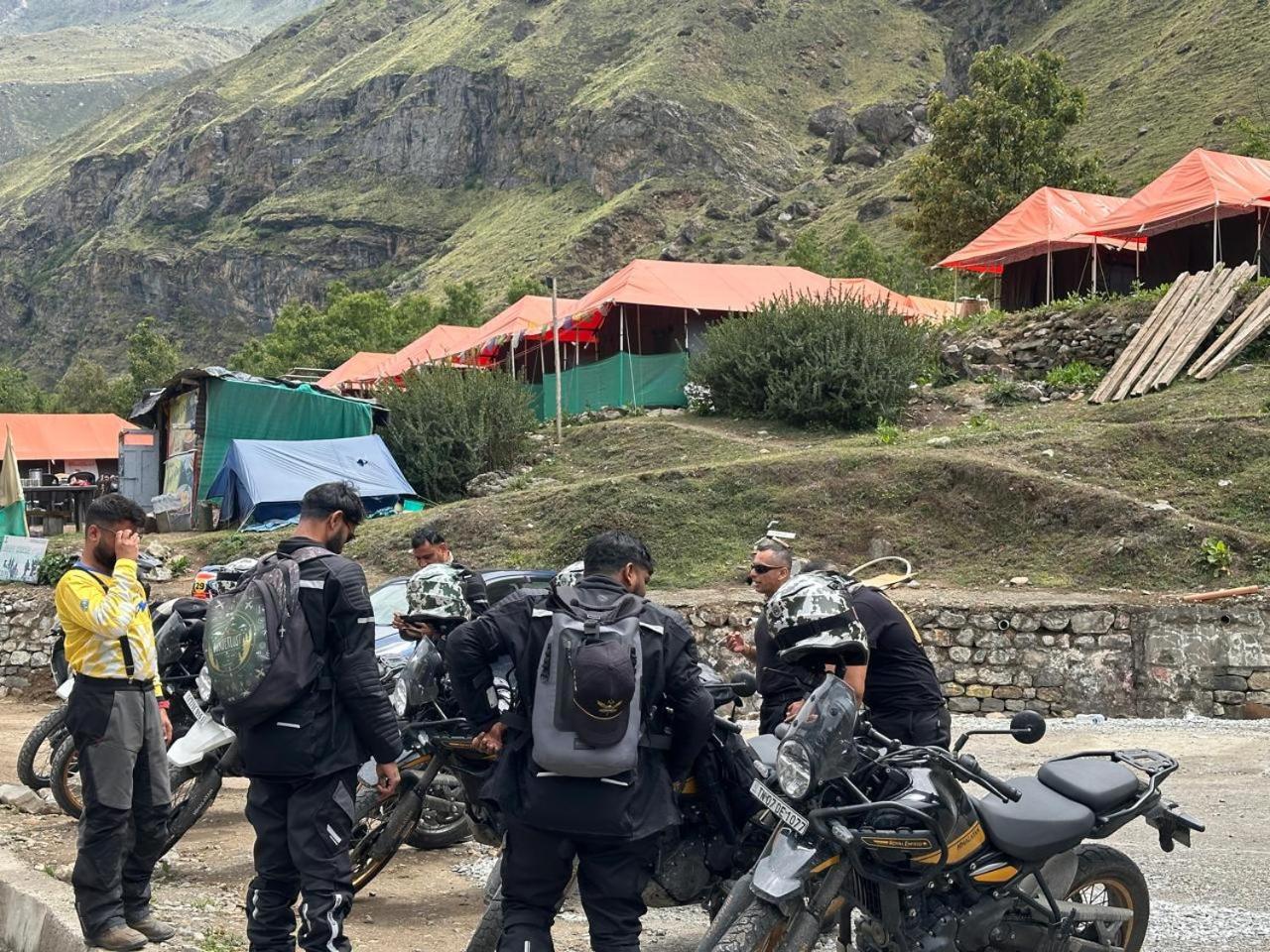 Buddy Hikers Stay Badrinath Ngoại thất bức ảnh